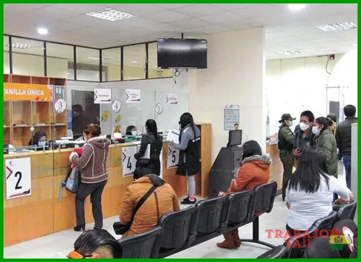 Tener un contrato laboral registrado en el Ministerio de Trabajo